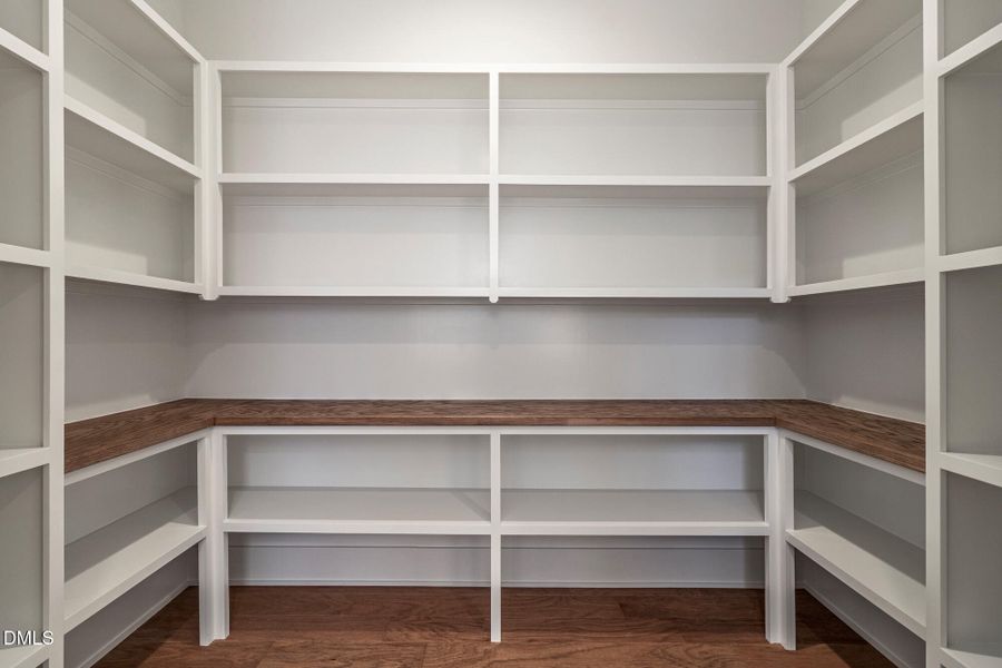 1529_SALEM CHURCH_INTERIOR_20