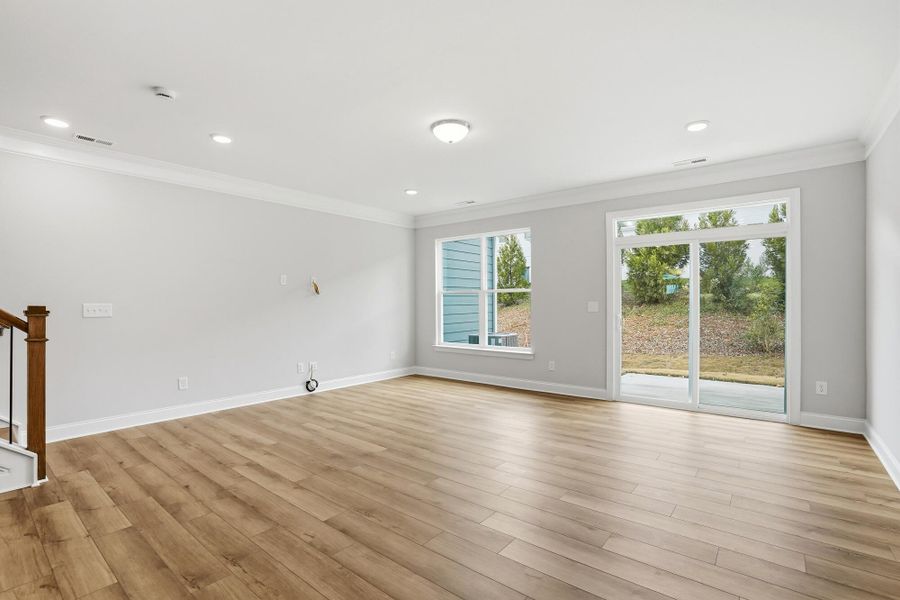 Spacious, unfurnished interior of a new home in Harrisburg Village Townhomes, Harrisburg (Image 19).