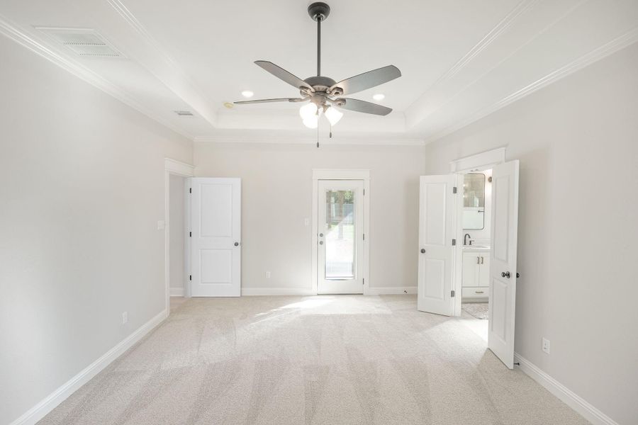 Spacious, unfurnished interior of a new home in , College Station (Image 23). Spacious, unfurnished interior of a new home in , College Station (Image 23).