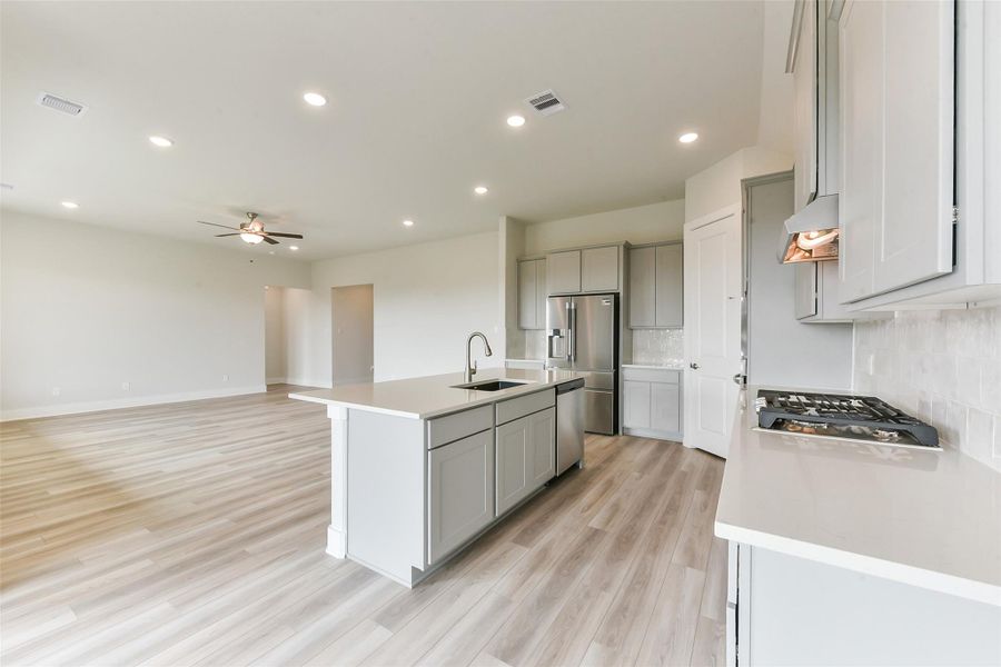 Furnished interior view inside a new home in Lago Mar, Texas City (Image 11). Furnished interior view inside a new home in Lago Mar, Texas City (Image 11).