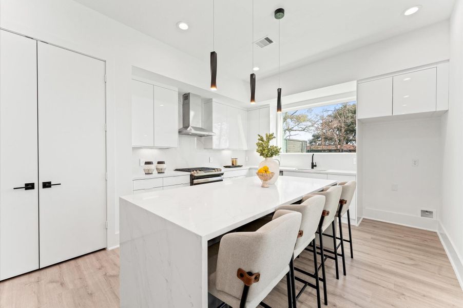 Image 17 of a home in .