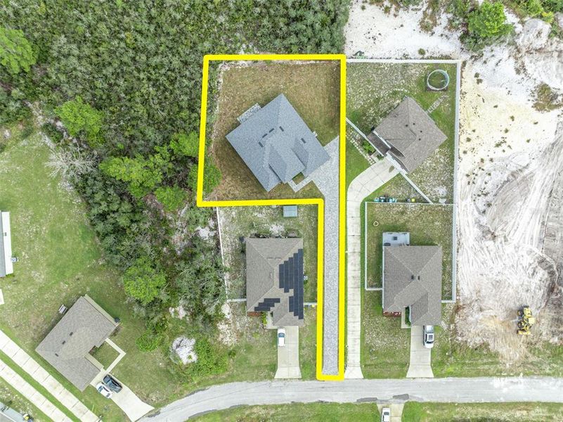 Image 47 of a home in .