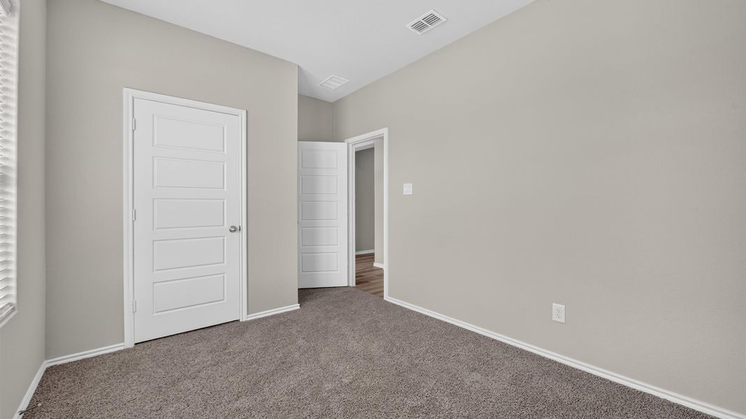 Spacious, unfurnished interior of a new home in Legado, Cleburne (Image 29). Spacious, unfurnished interior of a new home in Legado, Cleburne (Image 29).