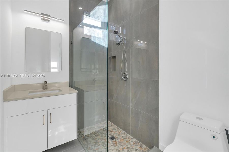 Furnished interior view inside a new home in , Lehigh Acres (Image 8).