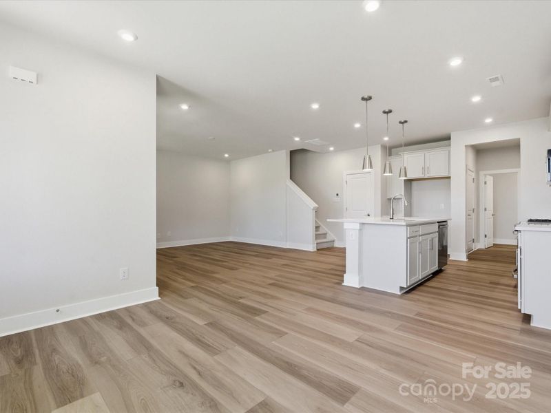 Dining Seamlessly Flowing Into Kitchen.