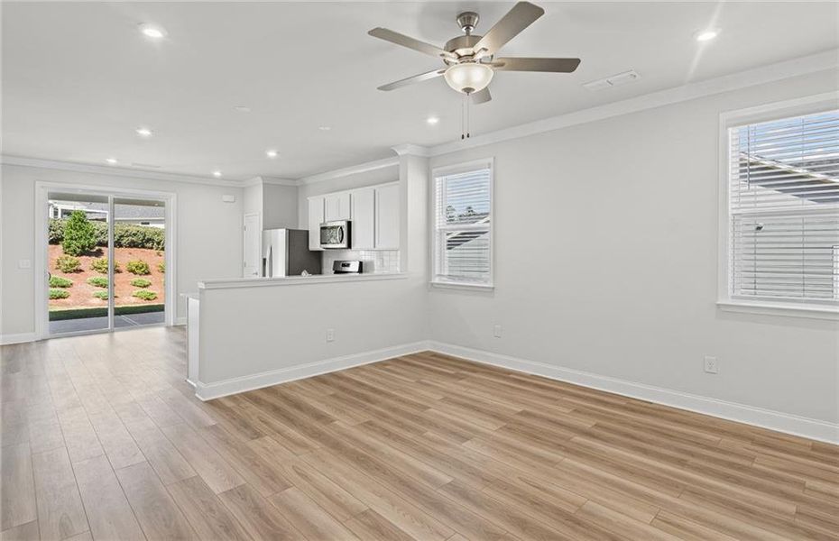 Spacious, unfurnished interior of a new home in Sun City Peachtree, Griffin (Image 8). Spacious, unfurnished interior of a new home in Sun City Peachtree, Griffin (Image 8).