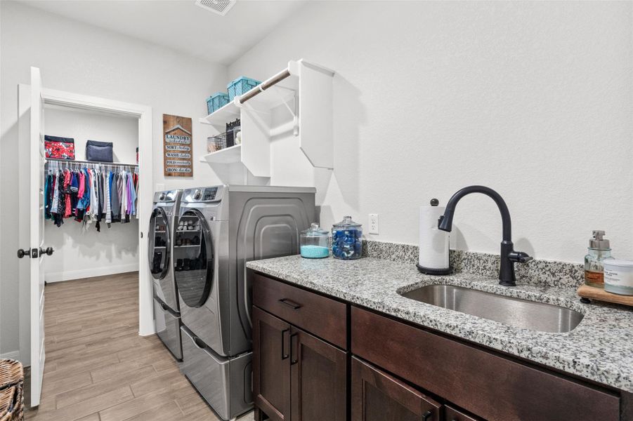Connects to primary closet and hallway