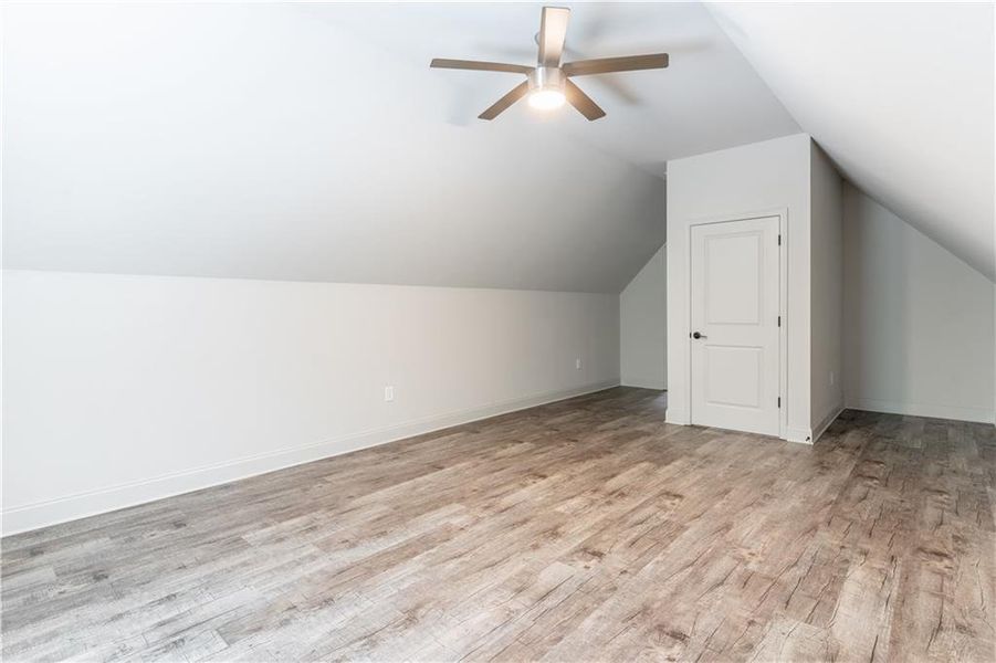 Spacious, unfurnished interior of a new home in , Commerce (Image 48).
