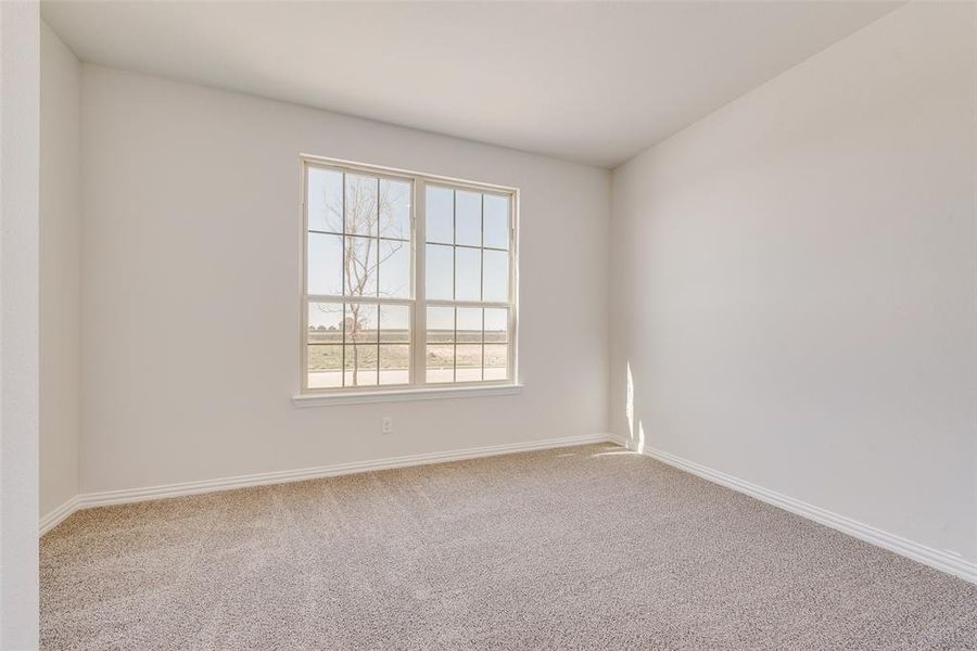 Spacious, unfurnished interior of a new home in Walden Pond, Forney (Image 20).