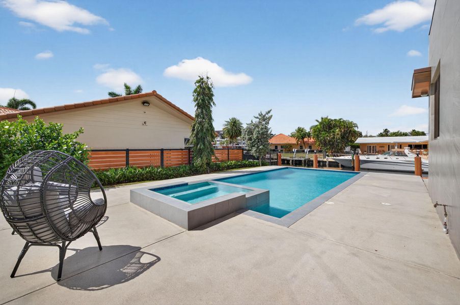 92-web-or-mls-699A1517