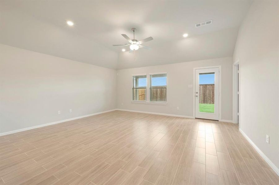 Spacious, unfurnished interior of a new home in Tarrytown, Crowley (Image 21). Spacious, unfurnished interior of a new home in Tarrytown, Crowley (Image 21).