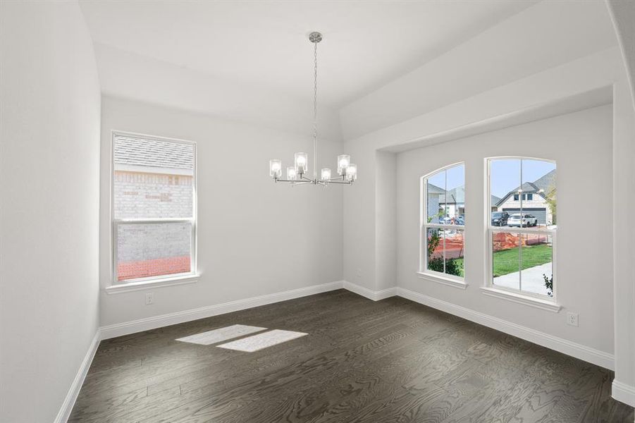 369 Paddle Boat- Dining-1