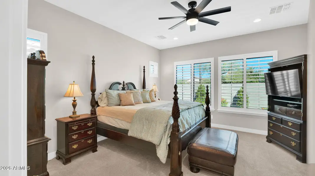 52-web-or-mls-P1486380 52-web-or-mls-P1486380