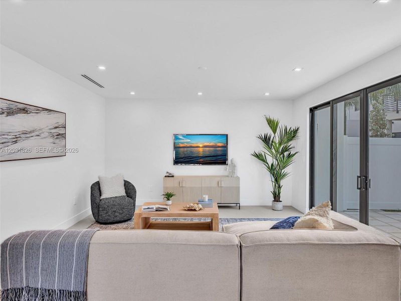 Furnished interior view inside a new home in , Dania Beach (Image 85).