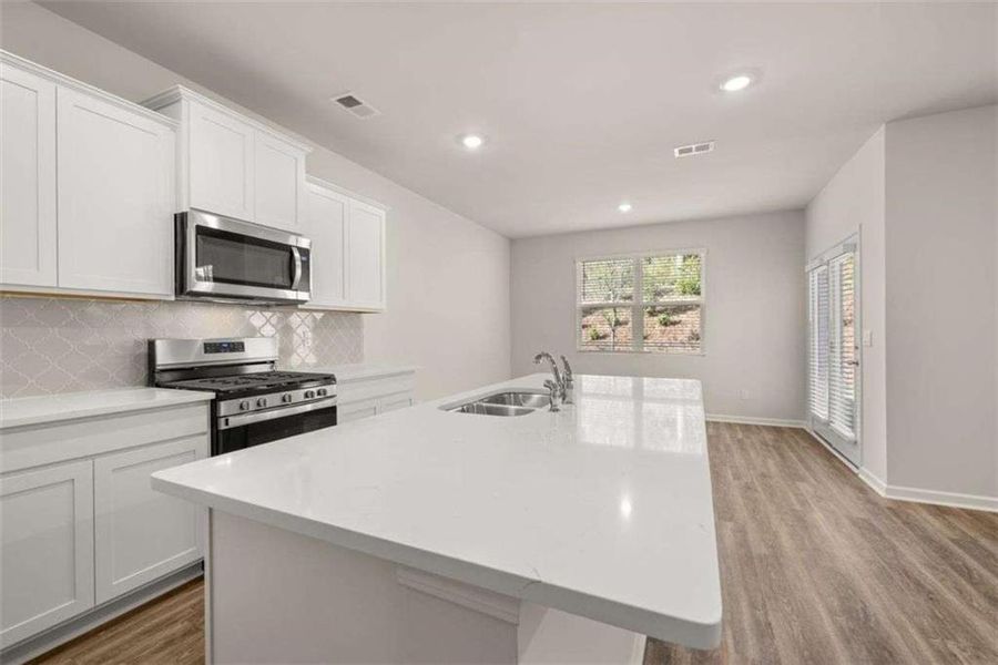 Furnished interior view inside a new home in Poplar Preserve, Newnan (Image 10). Furnished interior view inside a new home in Poplar Preserve, Newnan (Image 10).