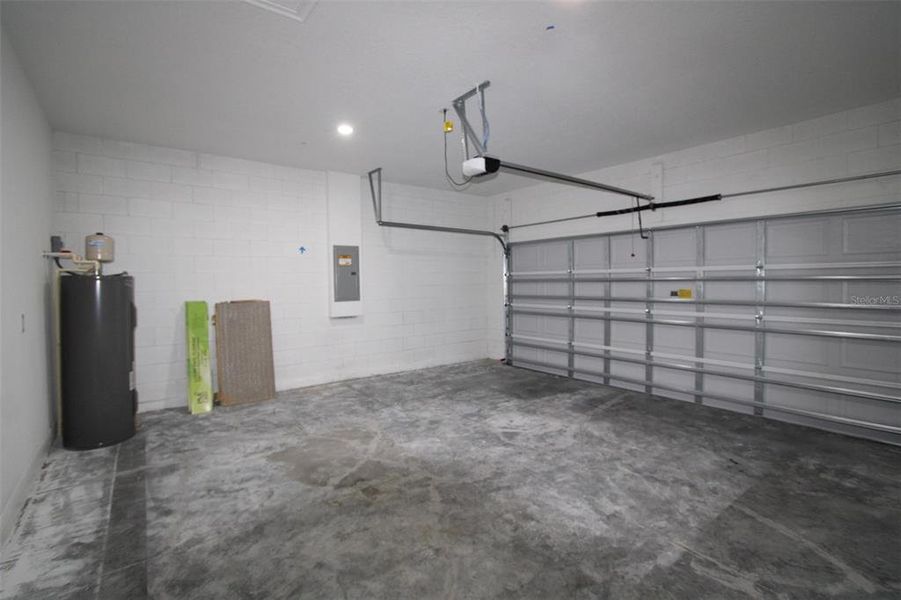 Image 36 of a home in .