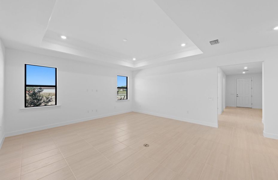 Spacious, unfurnished interior of a new home in Del Webb Naples, Ave Maria (Image 15). Spacious, unfurnished interior of a new home in Del Webb Naples, Ave Maria (Image 15).