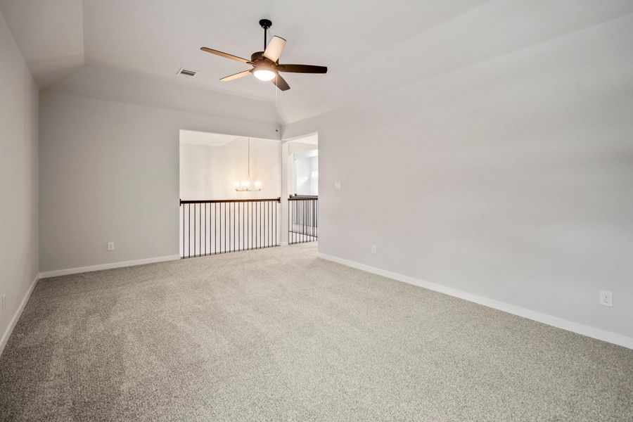 Spacious, unfurnished interior of a new home in ARTAVIA 55' Lots, Conroe (Image 42).