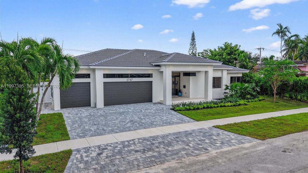 Front exterior of a new home in , Fort Lauderdale, FL, highlighting curb appeal (Image 23).