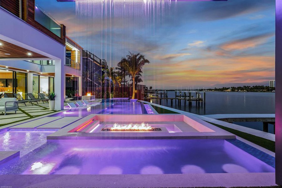 Patio/Pool
