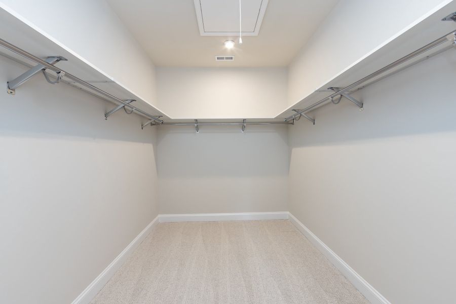 Spacious, unfurnished interior of a new home in Southbridge, Fort Mill (Image 40).