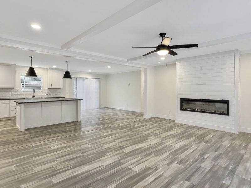 Spacious, unfurnished interior of a new home in , Ravenel (Image 16). Spacious, unfurnished interior of a new home in , Ravenel (Image 16).