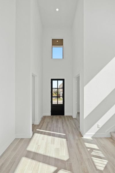 Spacious, unfurnished interior of a new home in Provence - 60', Austin (Image 29). Spacious, unfurnished interior of a new home in Provence - 60', Austin (Image 29).