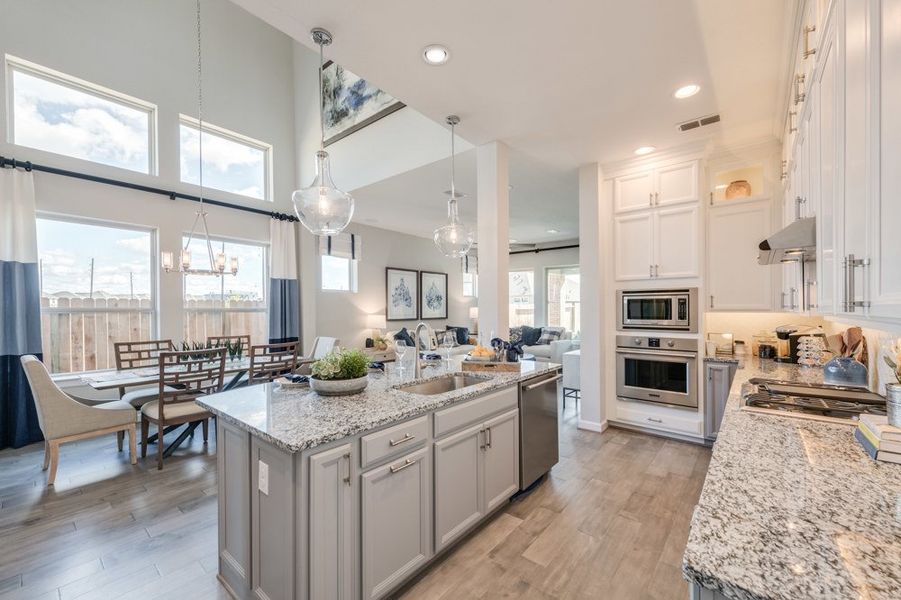 The Thomasville - Kitchen