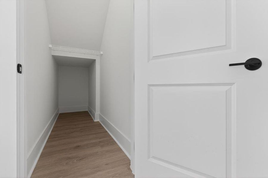 Spacious, unfurnished interior of a new home in Wayt Farm, Cumming (Image 26).