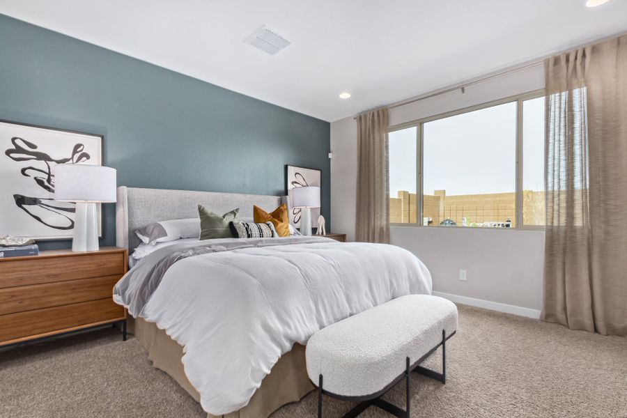 Furnished interior view inside a new home in Stonehaven, Glendale (Image 10).