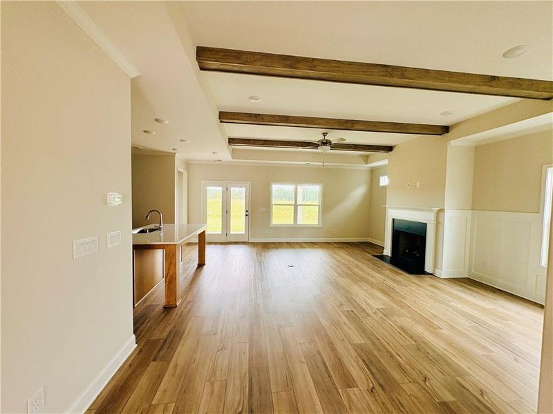 Spacious, unfurnished interior of a new home in Heritage Pointe at The Georgian, Villa Rica (Image 12).