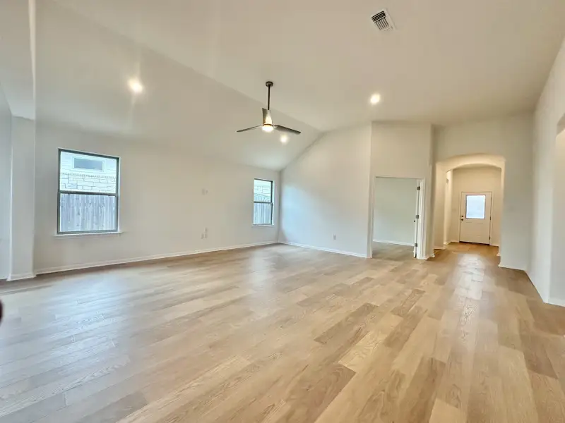 Spacious, unfurnished interior of a new home in Crosswinds, Kyle (Image 12). Spacious, unfurnished interior of a new home in Crosswinds, Kyle (Image 12).