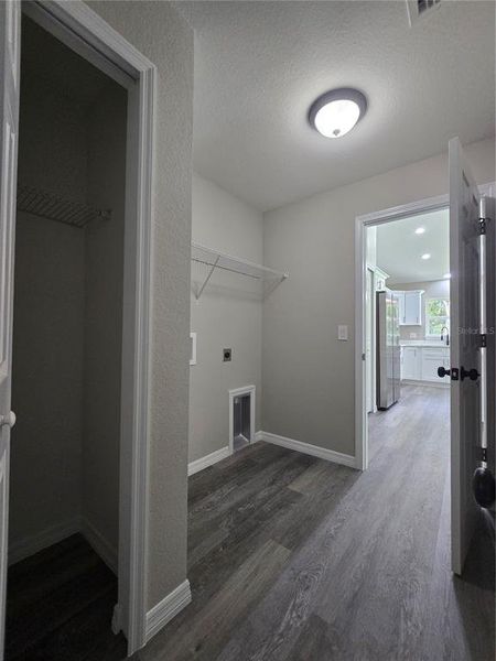 Spacious, unfurnished interior of a new home in , Ocklawaha (Image 29). Spacious, unfurnished interior of a new home in , Ocklawaha (Image 29).