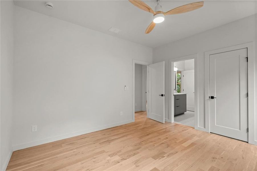Spacious, unfurnished interior of a new home in , Atlanta (Image 26). Spacious, unfurnished interior of a new home in , Atlanta (Image 26).