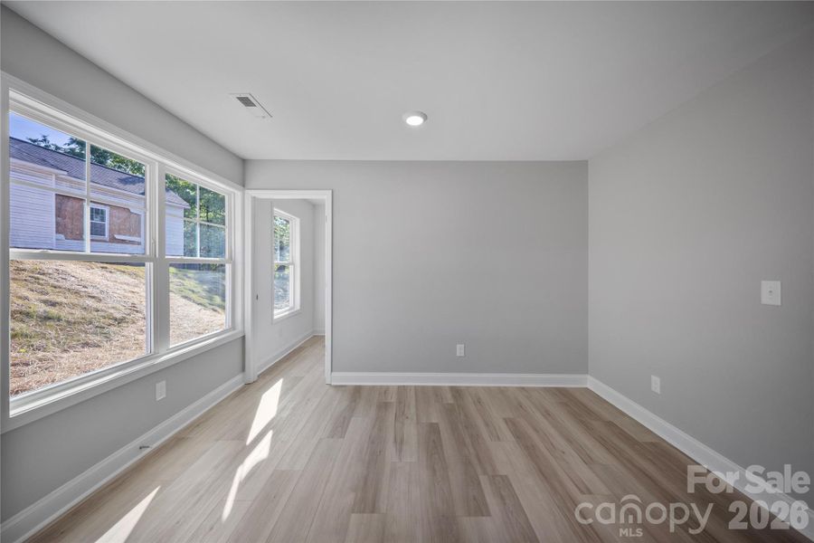 Spacious, unfurnished interior of a new home in , Kannapolis (Image 18).