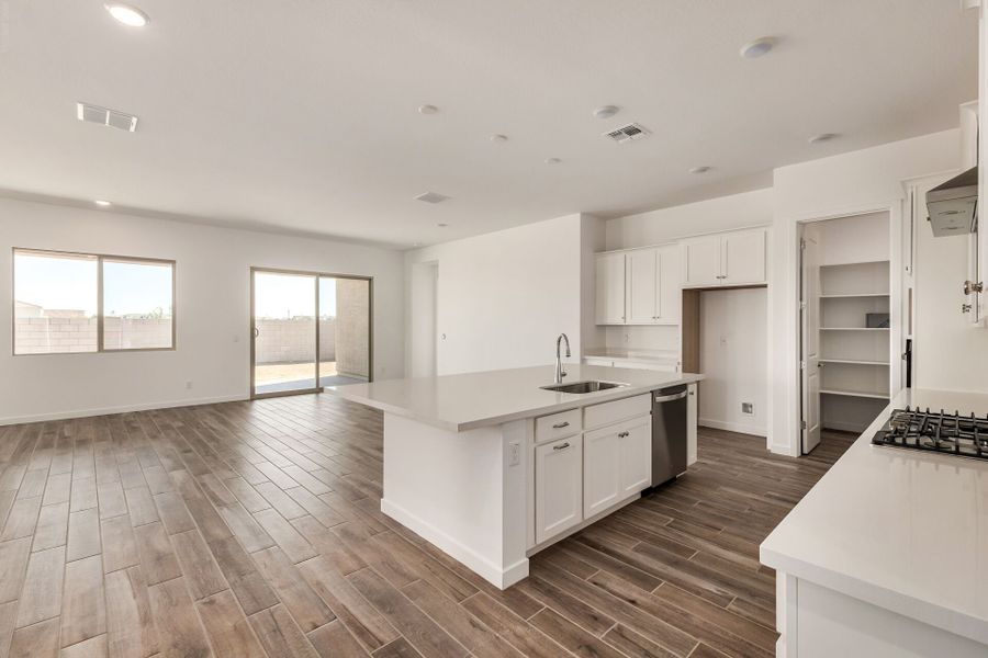Furnished interior view inside a new home in Landmarke, San Tan Valley (Image 3). Furnished interior view inside a new home in Landmarke, San Tan Valley (Image 3).