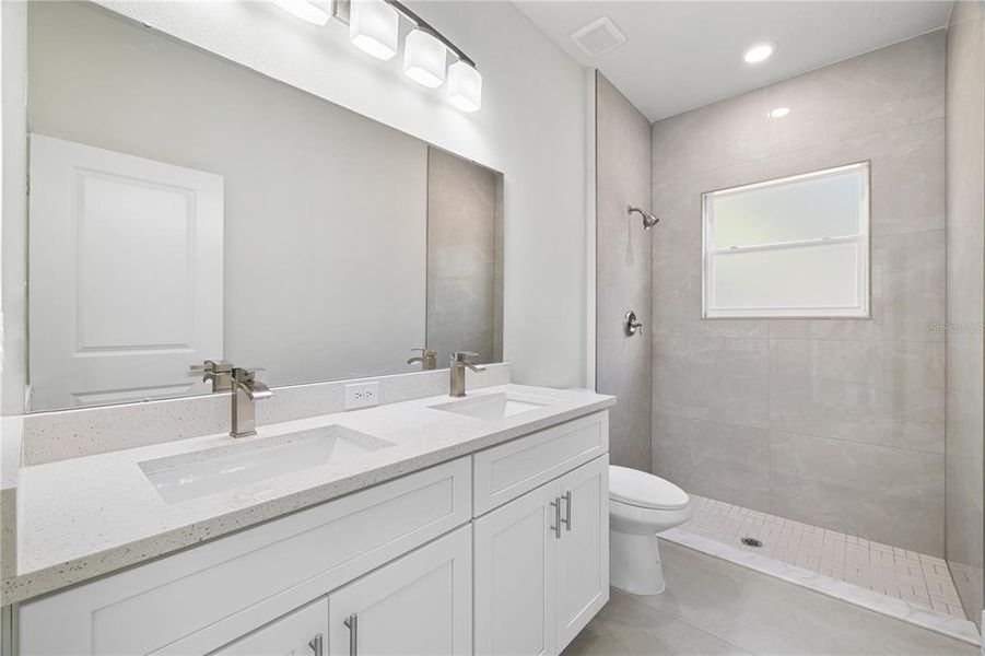Furnished interior view inside a new home in , Ocala (Image 9).