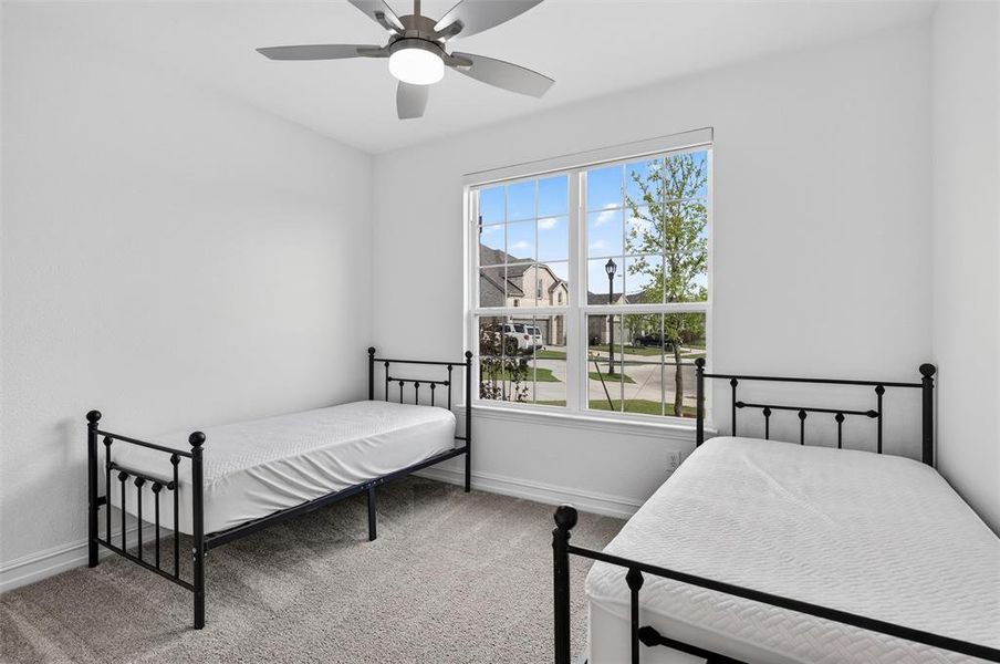 Furnished interior view inside a new home in Erwin Farms, McKinney (Image 15).