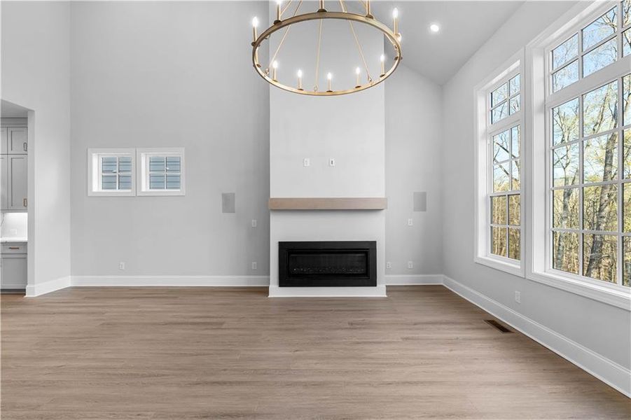 Spacious, unfurnished interior of a new home in Waterside Single Family, Peachtree Corners (Image 42).