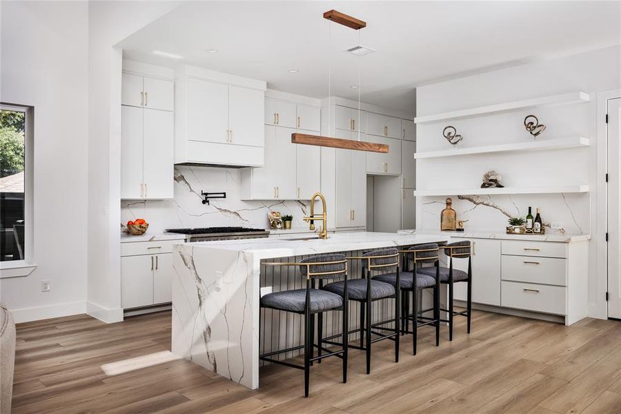 Furnished interior view inside a new home in , Dallas (Image 12).