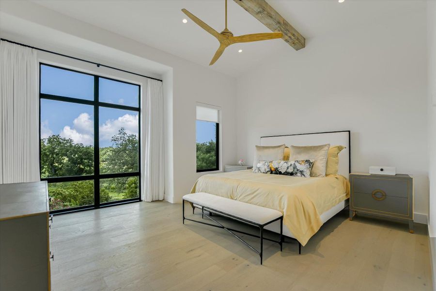 Furnished interior view inside a new home in , Horseshoe Bay (Image 10).