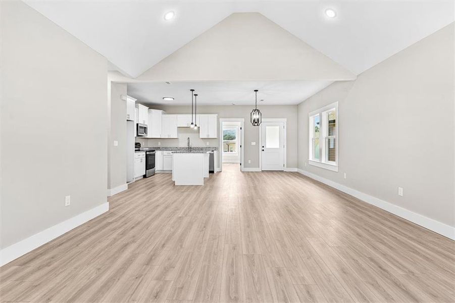 Spacious, unfurnished interior of a new home in , Dalton (Image 19).
