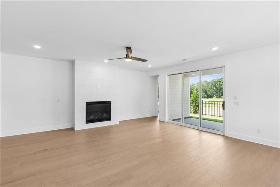 Spacious, unfurnished interior of a new home in Maple Grove at Towne Lake, Woodstock (Image 18).