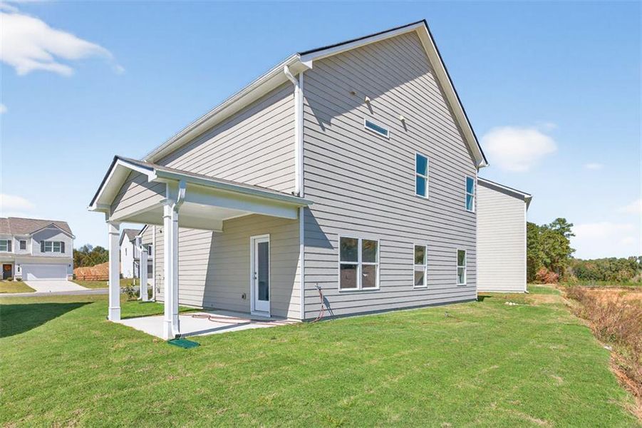 Exterior details and patio area of a home in Longbrooke, Rome (Image 18).