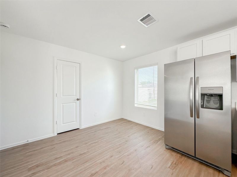 Spacious, unfurnished interior of a new home in Ladera Trails: Cottage Collection, Conroe (Image 15). Spacious, unfurnished interior of a new home in Ladera Trails: Cottage Collection, Conroe (Image 15).