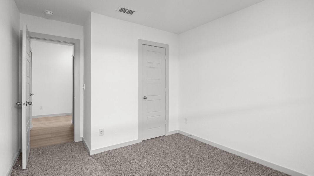 Representative unfurnished interior of a home built from the The Justin by D.R. Horton in Everest Heights, Lubbock (Image 18). Representative unfurnished interior of a home built from the The Justin by D.R. Horton in Everest Heights, Lubbock (Image 18).