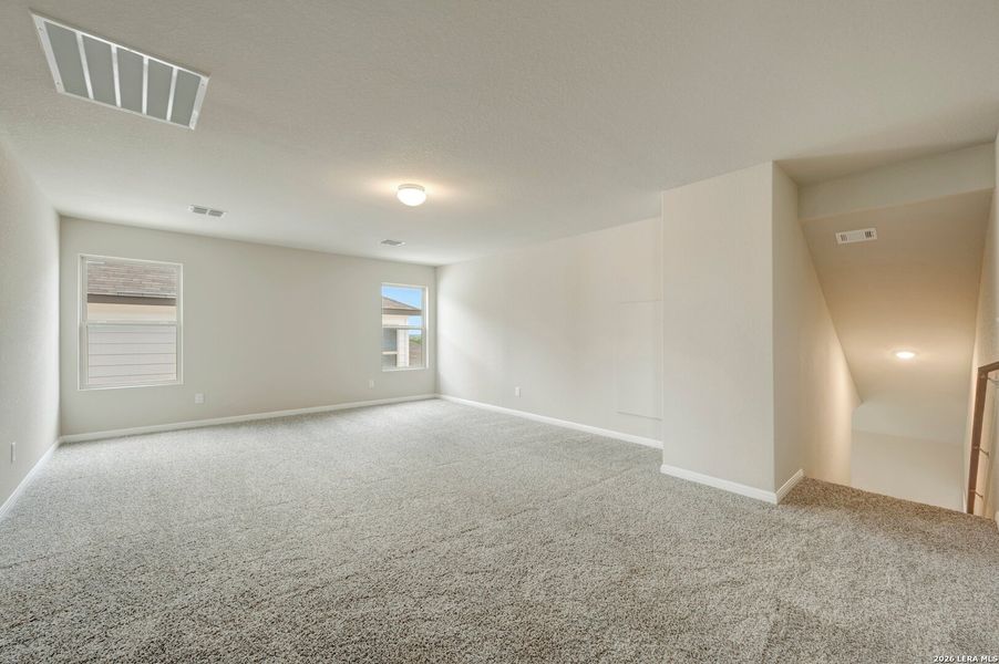 Spacious, unfurnished interior of a new home in Mesquite Ridge, San Antonio (Image 41). Spacious, unfurnished interior of a new home in Mesquite Ridge, San Antonio (Image 41).