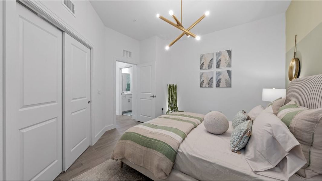 Caviano second bedroom