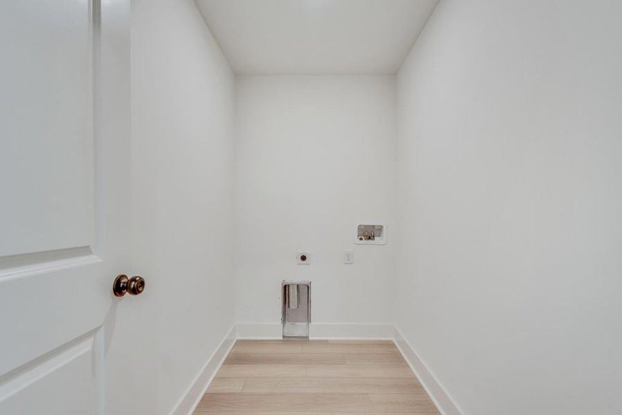 Spacious, unfurnished interior of a new home in , Newborn (Image 26). Spacious, unfurnished interior of a new home in , Newborn (Image 26).