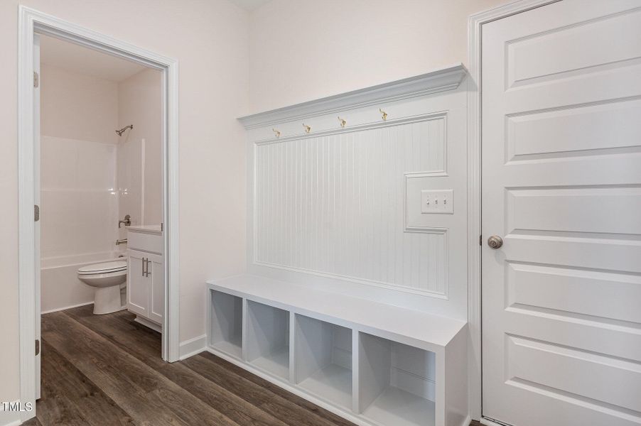 024_bc4a0530-edit_411